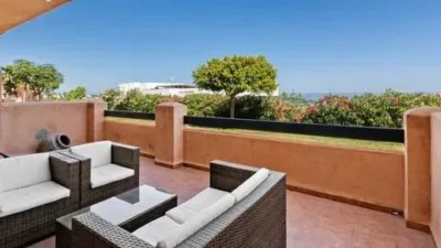 Apartment in Urbanización Casares del Sol photo 19
