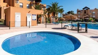 Apartment in Urbanización Casares del Sol photo 13