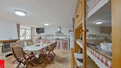 Chalet on Calle Isla, No. 10 photo 28
