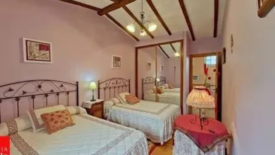 Chalet on Calle Isla, No. 10 photo 7