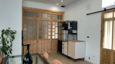 Local comercial en alquiler en Perillo - Vista 2