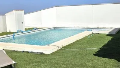 Chalet en calle Capellania - Retamar photo 15