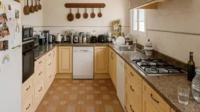 Chalet en calle Capellania - Retamar photo 9