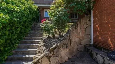 House in Campo Real photo 37