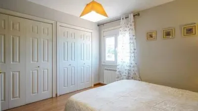 House in Campo Real photo 3