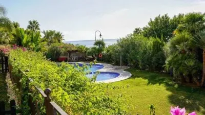 Flat in Calle Gadea Garden No Number photo 35