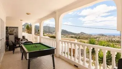Chalet on Calle de la Solana photo 26