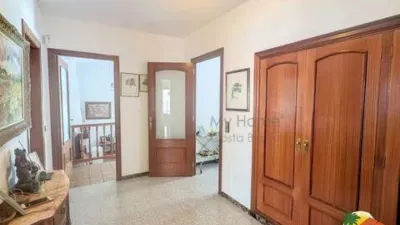 Chalet on Passeig de Santa Bàrbara photo 11