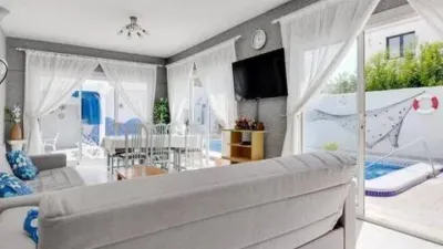 Casa – Orihuela, Urbanización Las Mañanitas, Dehesa de Campoamor - Más