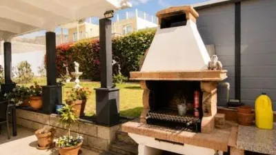 Chalet on Calle de la Solana photo 19