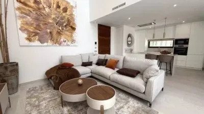 Chalet on Carrer Paris photo 7