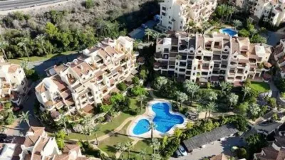 Flat in Calle Gadea Garden No Number photo 37