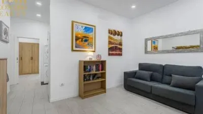 Apartment on Calle de Madrid photo 5
