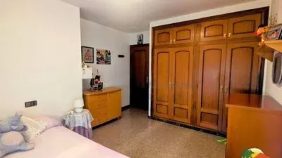 Chalet on Passeig de Santa Bàrbara photo 18
