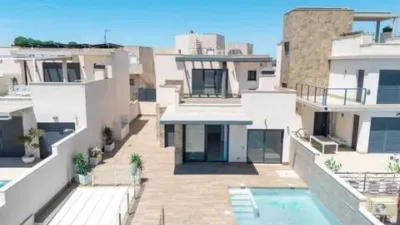 Casa – San Miguel de Salinas - Vista 2