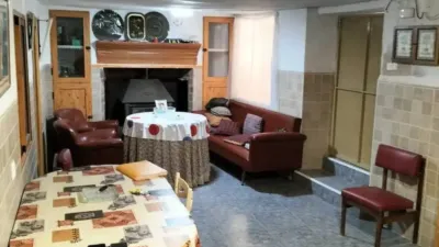 Chalet on Calle del Pozo photo 2