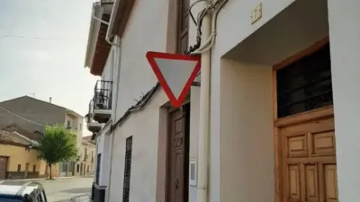 Chalet on Calle Plaza del Cazador Leonardo Requena, 8 photo 2