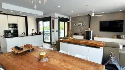 Chalet in Partida Marisol Park photo 5