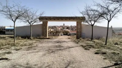 Terreno en venta en Calle Avenida los Toreros, 19 - Vista 2