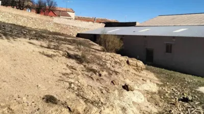 Terreno en venta en Calle de Antonio Rosillo - Vista 2