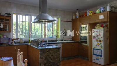 Chalet in Manises photo 10