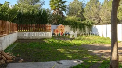 Chalet in Manises photo 3