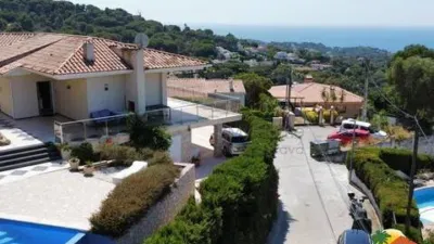 Chalet on Ronda del Poblat Ibèric photo 4