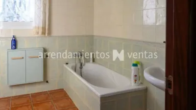 Chalet in Manises photo 14