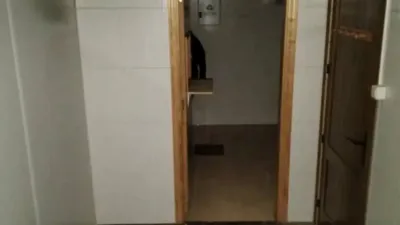 Local comercial en venta en Carretera de Lezuza - Más