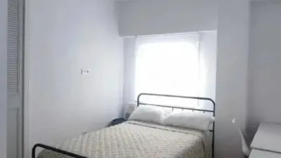 Apartment on Calle de los Reyes Católicos photo 4