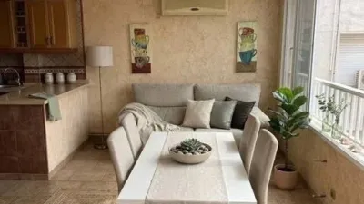 Apartment on Carrer de Cristóbal Sanz photo 4