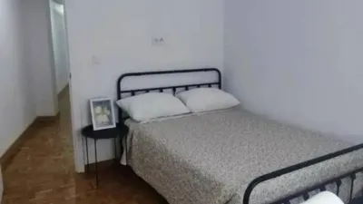 Apartment on Calle de los Reyes Católicos photo 9