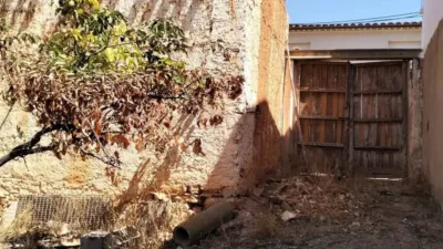 Terreno en venta en Calle del Cementerio - Vista 2