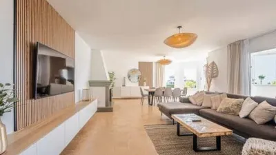 Chalet on Calle de la Luz photo 9