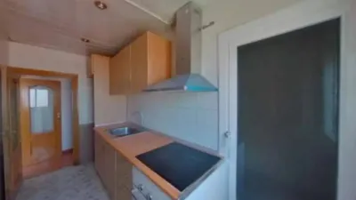 Apartment in Cornellà de Llobregat photo 2