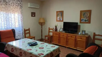 Chalet en Avenida Principal photo 4