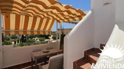 Apartment on Esparto Street photo 16