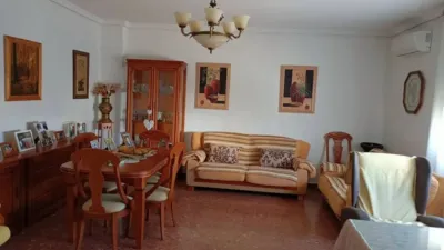 Chalet en Avenida Principal photo 3