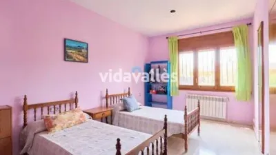 Chalet on Carrer del Montseny photo 24