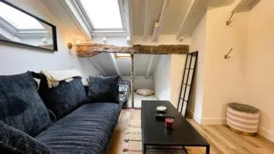 Apartment in City Hall Centre photo 2