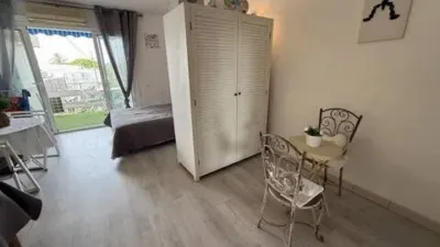 Apartment on Avinguda de Joan XXIII photo 3