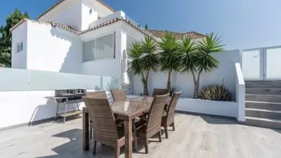 Chalet on Calle de la Luz photo 17