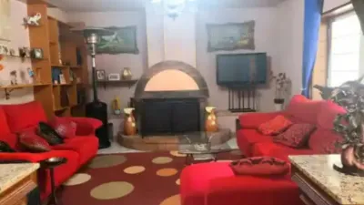 Casa – Ames, As Laxiñas, As Covas - Más