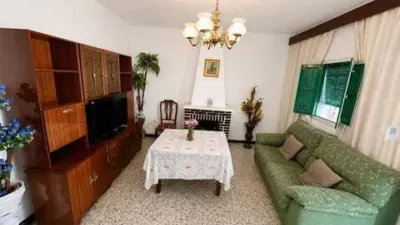 Rustic house on Calle Templo Budista No Number photo 3
