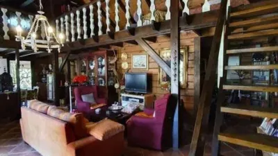 Rustic House in Centre photo 41