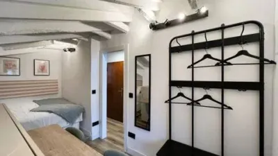 Apartment in City Hall Centre photo 33