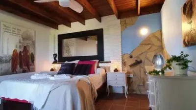 Rustic House in Centre photo 27