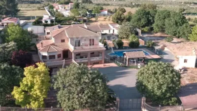 Chalet in Castalla photo 2