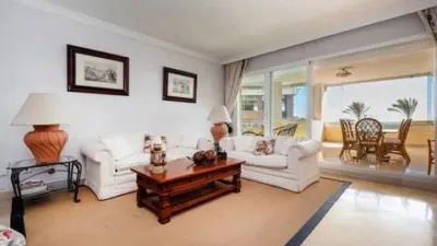 Apartment on Calle Edgar Neville photo 5