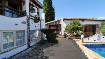 Rustic House in Centre photo 11